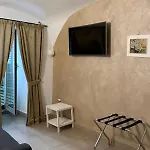 Chiaia בית הארחה נאפולי