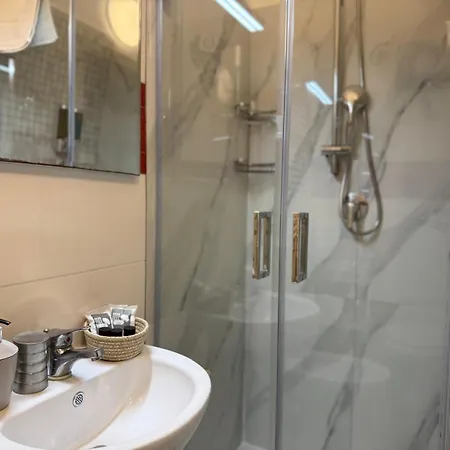 Chiaia Gasthuis 2*