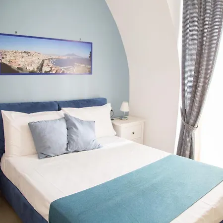 Chiaia Guest house 2*