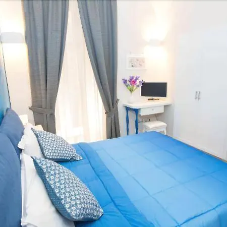 Guest house Chiaia 2*