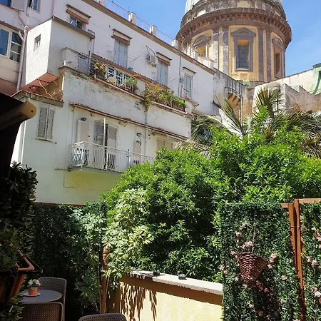 Chiaia Guest house Naples
