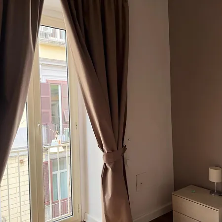 Chiaia Guest house Naples