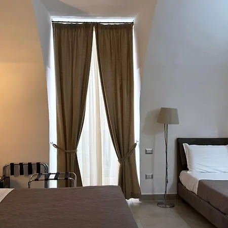 Chiaia Guest house Naples